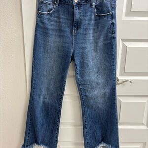 Stylish Blue Cropped Jeans for Women